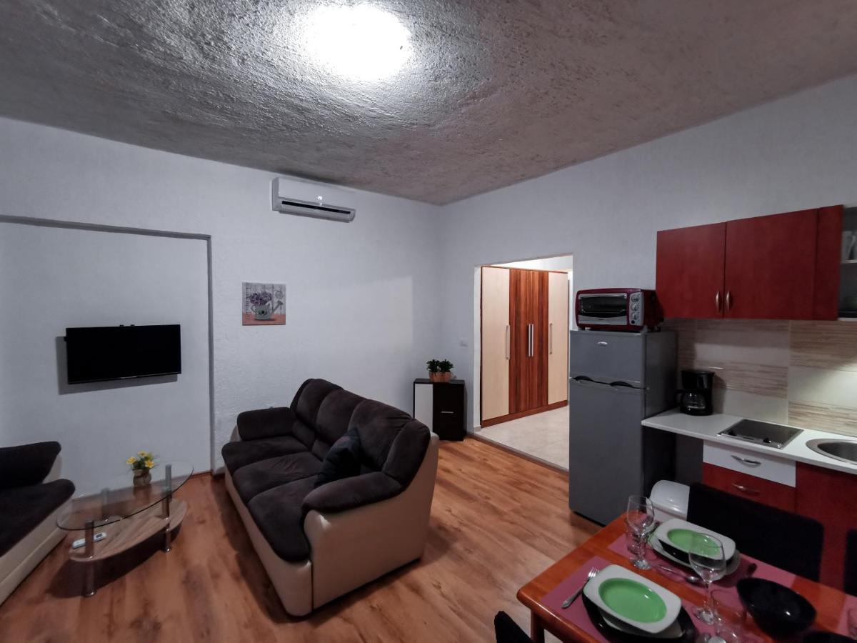 A&suzi Apartman *