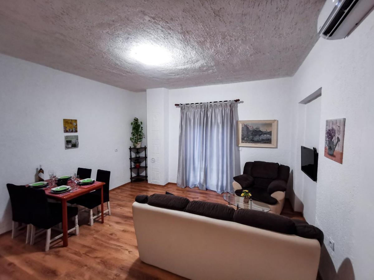 A&suzi Apartman *